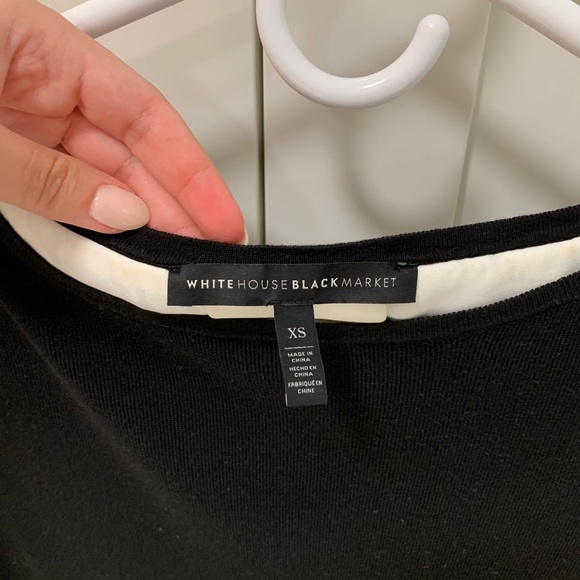 White house black market 3/4 sleeve black shirt with white detailed back - Picture 5 of 5